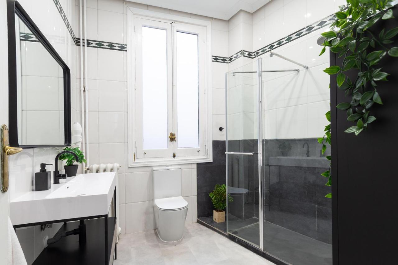 Penthouse Deluxe Granvia, By Monaro Apartment มาดริด ภายนอก รูปภาพ