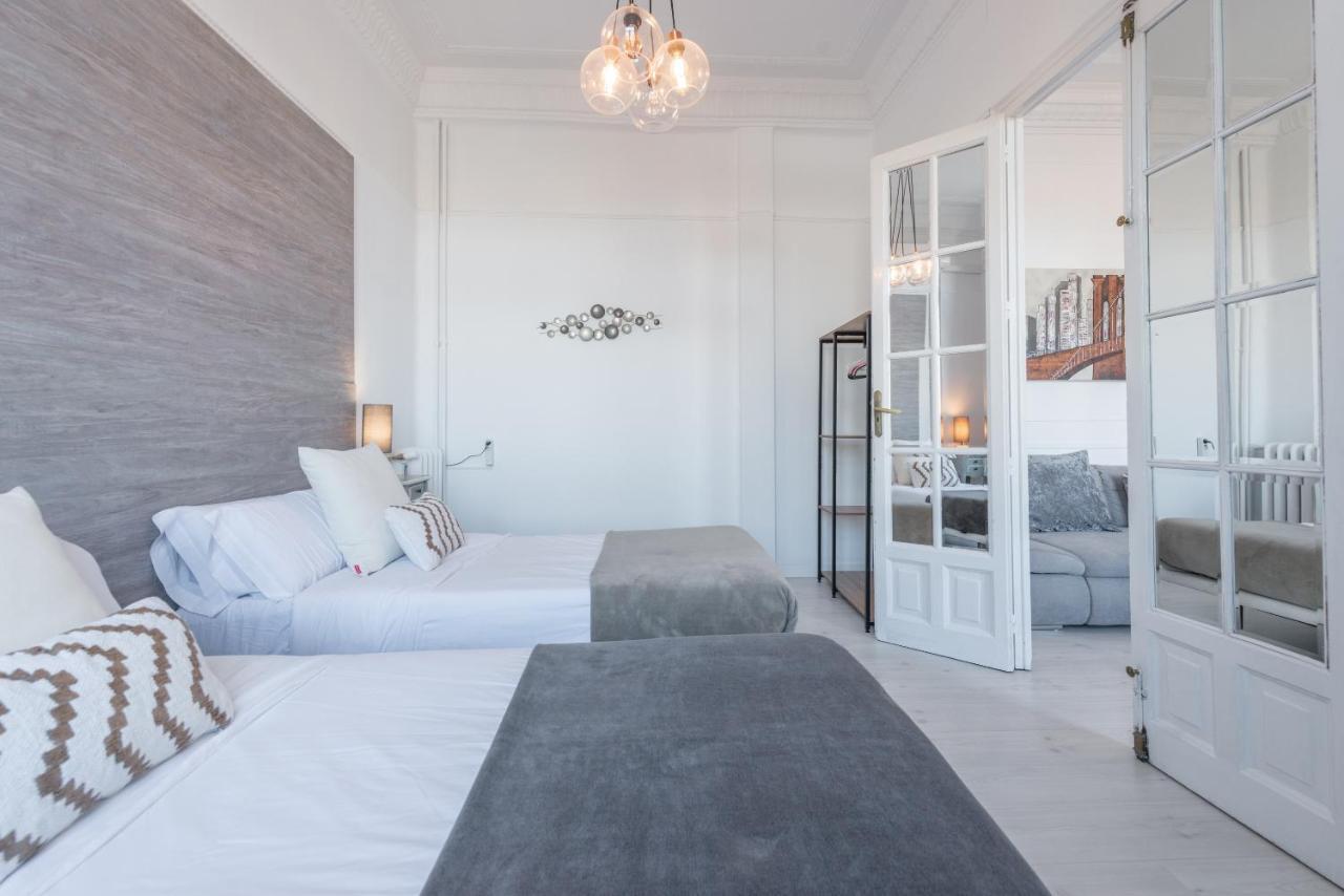 Penthouse Deluxe Granvia, By Monaro Apartment มาดริด ภายนอก รูปภาพ